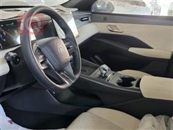 بی وای دی Qin Plus